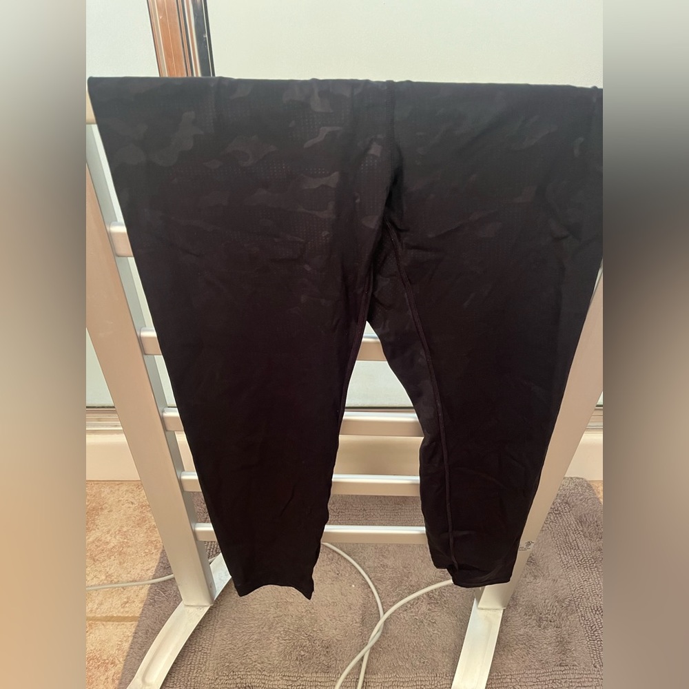 These are so soft and comfortable. Love them! Near perfect condition.